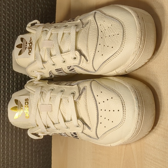 Adidas sneakers leather - Picture 2 of 8